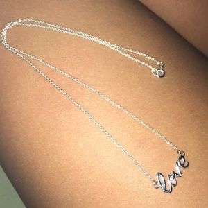 🌸1 HOUR SALE🌸 LOVE necklace!